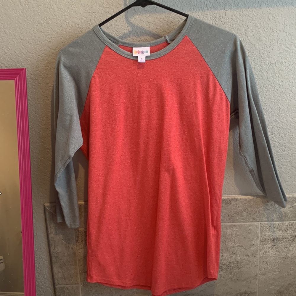 Small red and gray randy made by lularoe